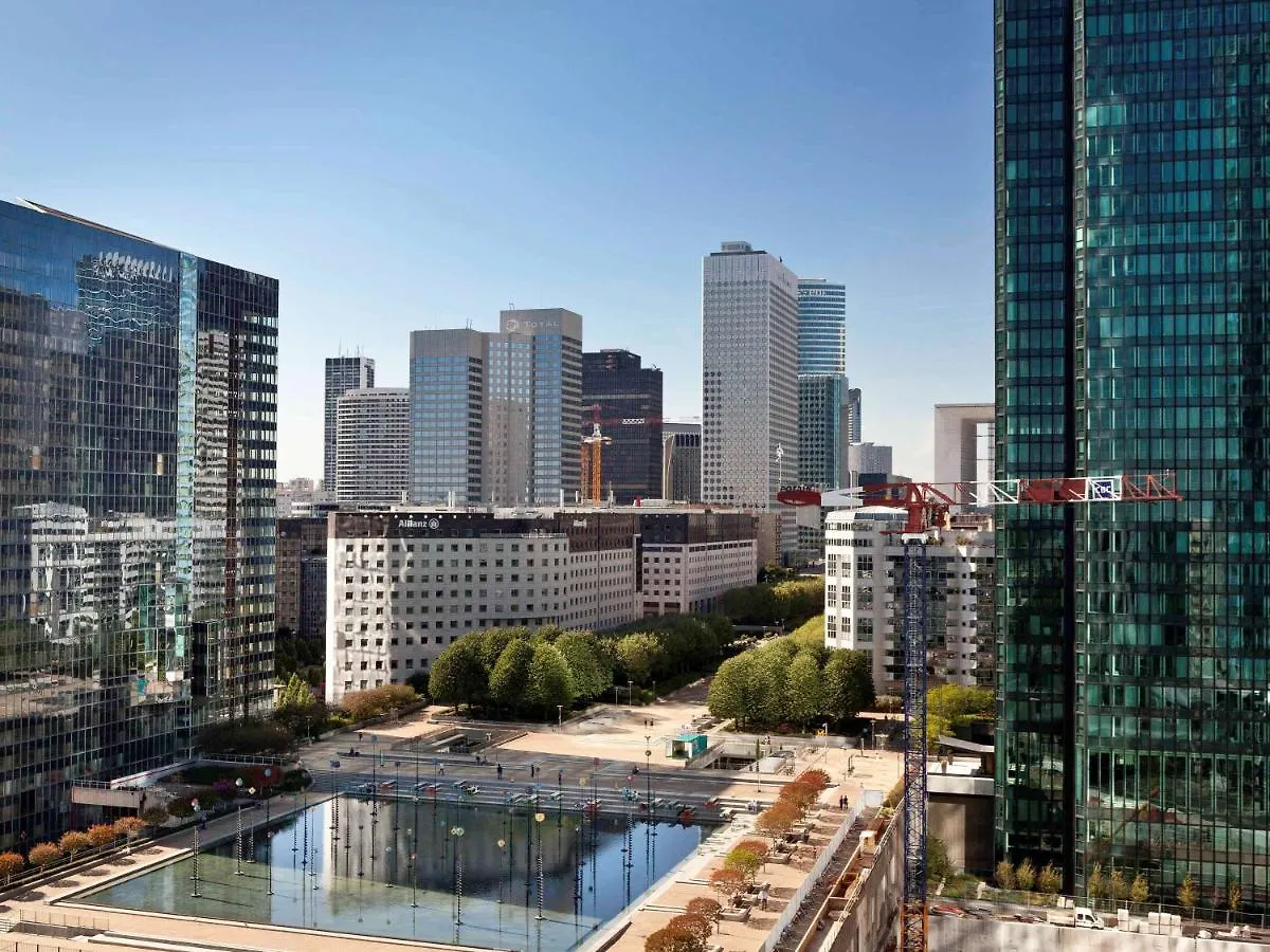 Ibis Paris La Defense Esplanade Hotel Courbevoie