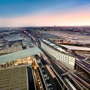 Hotel Sheraton Paris Charles De Gaulle Airport