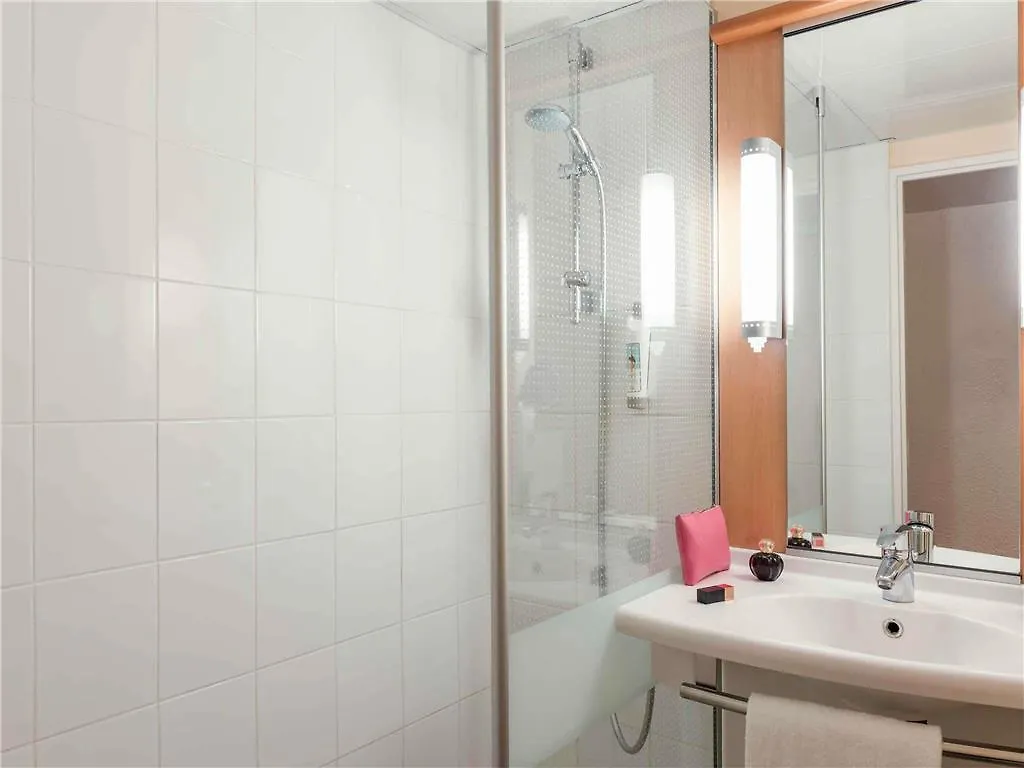 Ibis Paris La Defense Esplanade Hotel Courbevoie