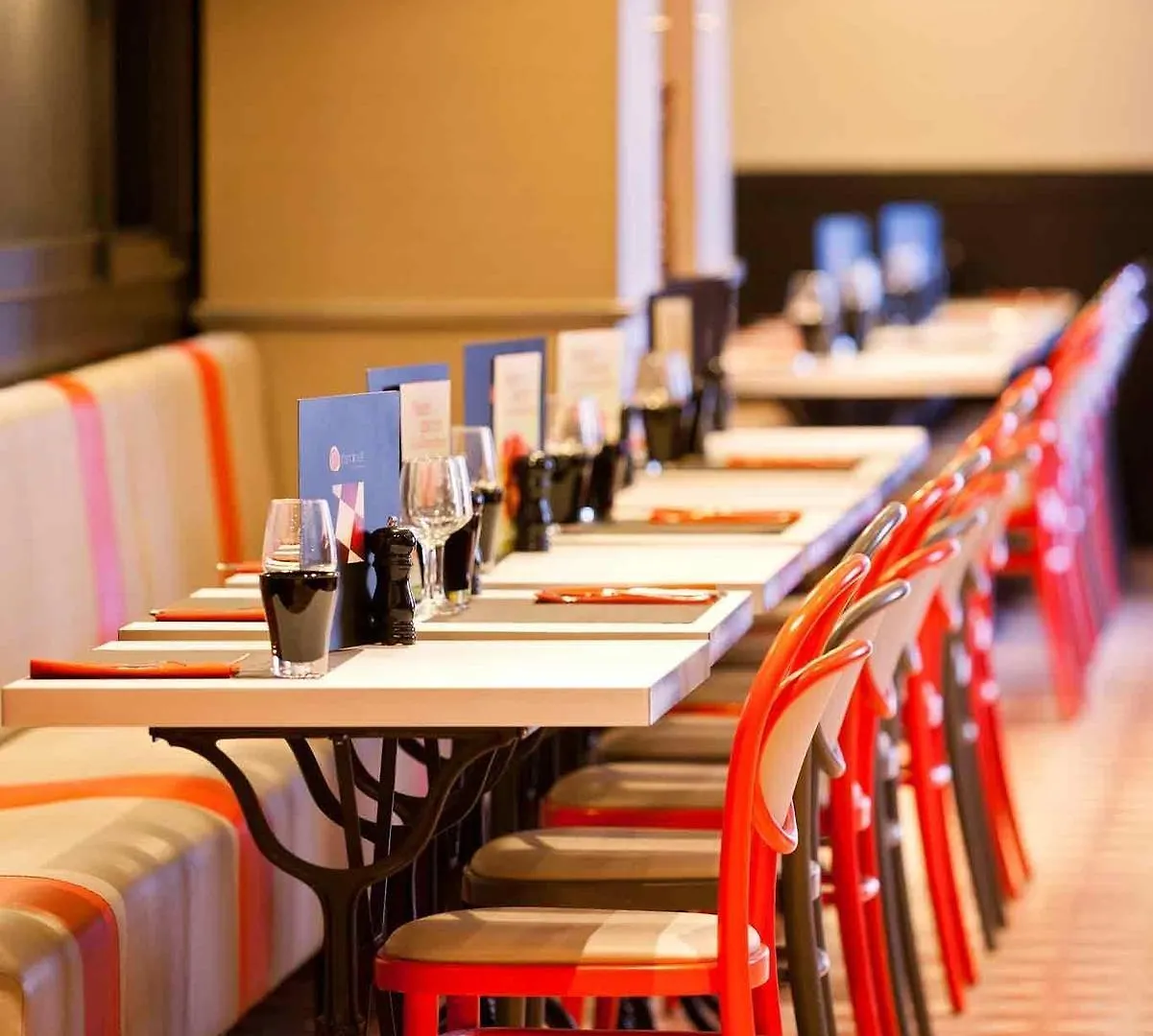 Ibis Paris La Defense Esplanade Hotel Courbevoie 3*,