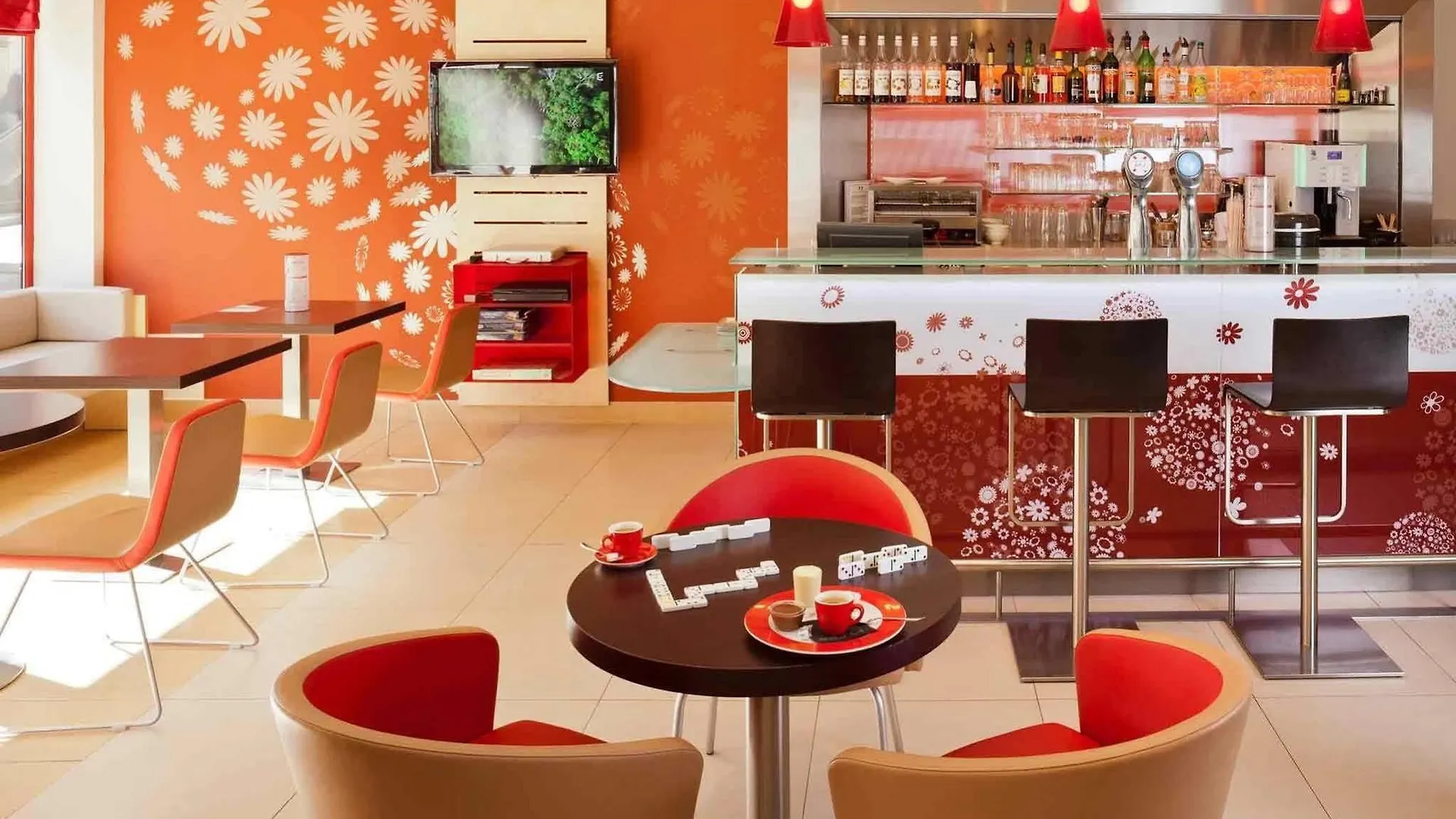 Hotel ibis Paris la Défense Esplanade Courbevoie