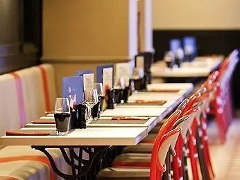 Ibis Paris La Defense Esplanade Hotel Courbevoie 3*,